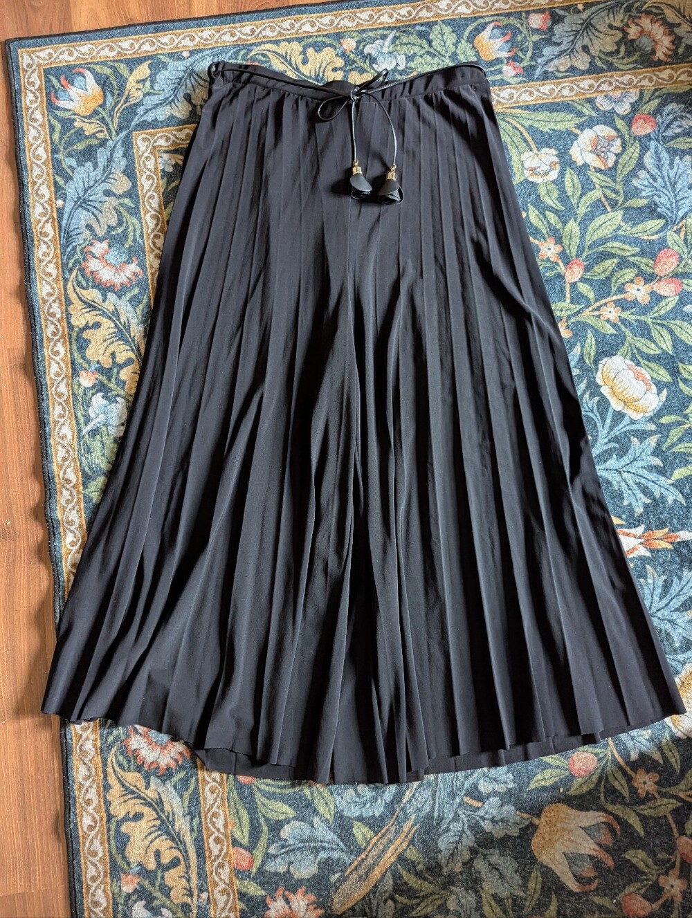 Frank Lyman Capri Wide Leg Pants Size 6 NWT